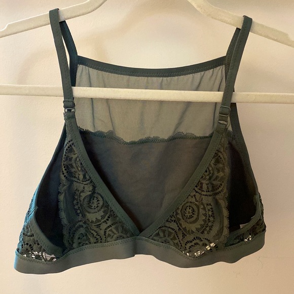 Aerie high neck lace bralette - Picture 2 of 3